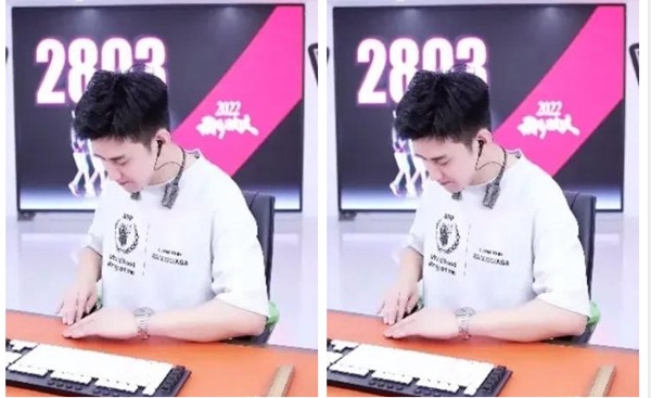 YY阿哲直播间整活