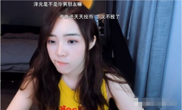 斗鱼余霜分析主流平台营收利弊