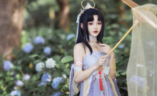 00后网红仓大佬最新cos作品出圈了